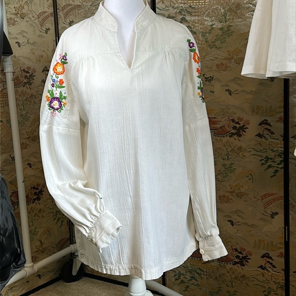 VINTAGE HOMEMADE EMBROIDERED WHITE BOHO HIPPIE LONG SLEEVE NO TAGS SZ M/S - Picture 1 of 13